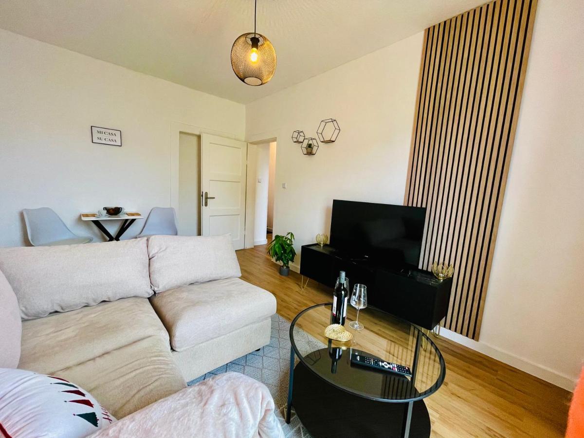 Gemuetliche Und Charmante Ferienwohnung In Der Schoenen Rattenfaengerstadt Hameln Hamelin Bagian luar foto